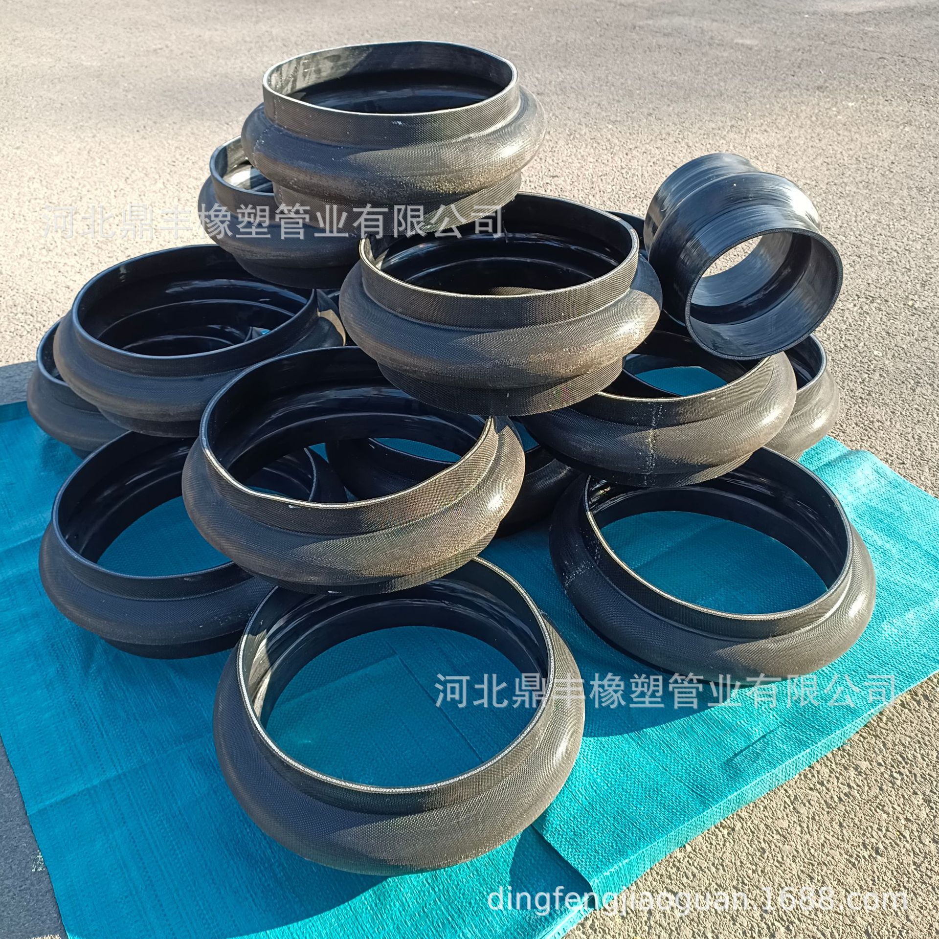 厂家供应灯笼式硅胶软连接 电厂红色橡胶软连接 大口径硅胶软连接