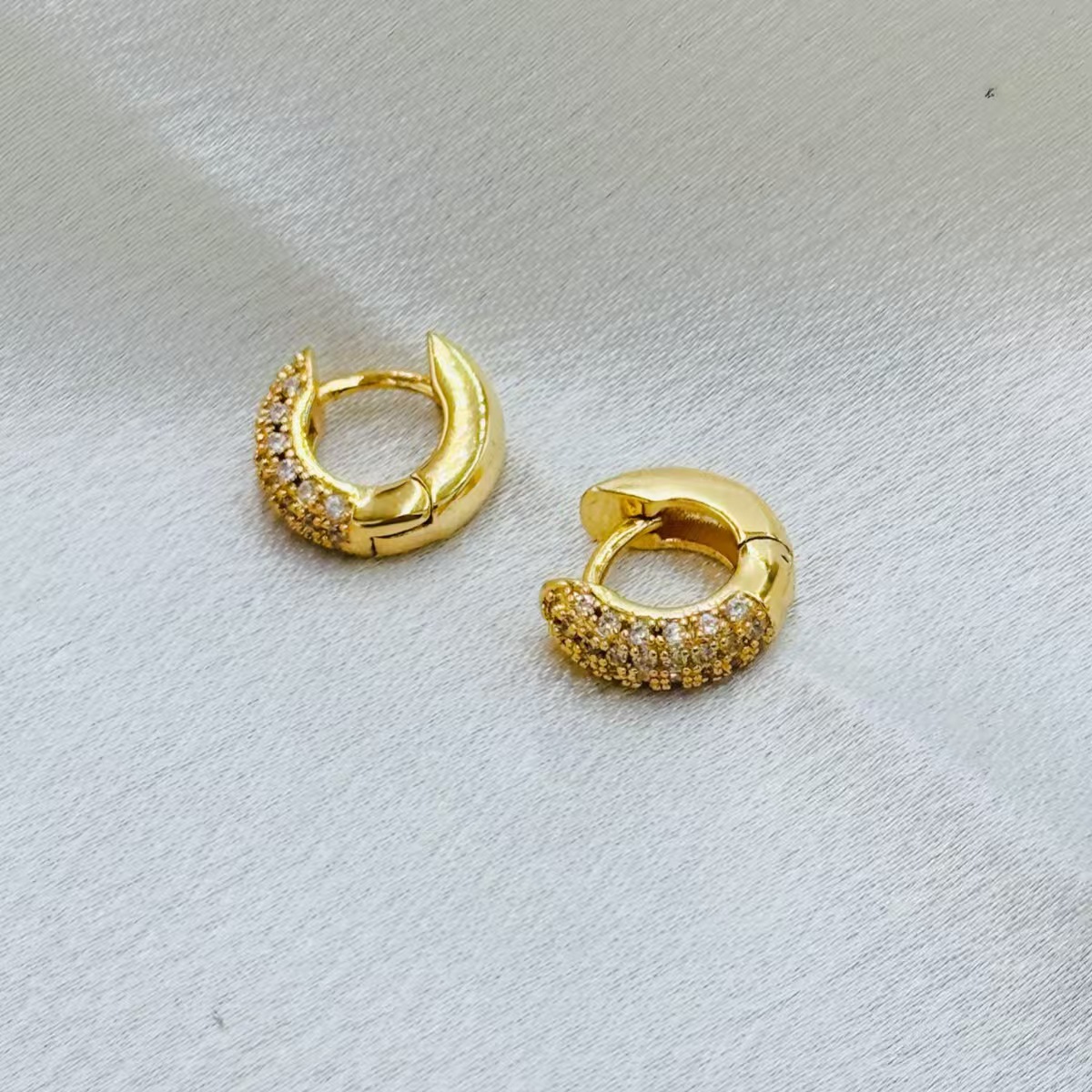Nueva moda moda perla geometría perlas simple diseño de estilo elegante pendientes ligero lujoso pendientes retro versátiles