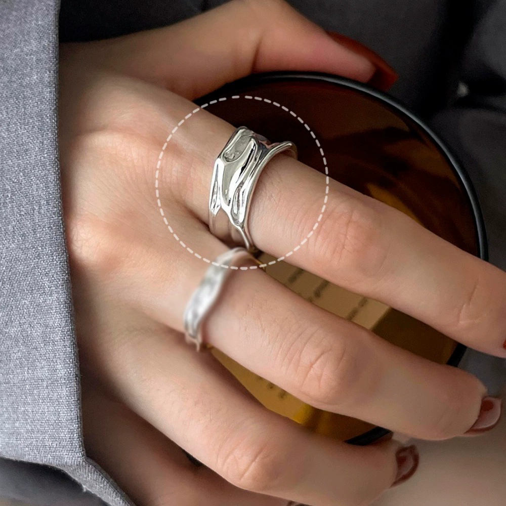 Серебряное кольцо 925 пробы, матовая отделка, стиль легкой роскоши, середний палец, не тускнеет