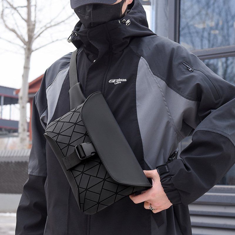 Rhombic Crossbody Bag Design Sense Fashion Trendy Small Bag Men's Small Square Bag Korean Style New Trendy Shoulder Bag Rhombic Crossbody Bag Design Sense Fashion Trendy Small Bag Men's Small Square Bag Korean Style New Trendy Shoulder Bag