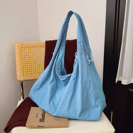 韩版简约大容量纯色单肩包2026新款慵懒风手提包学生休闲购物袋女
