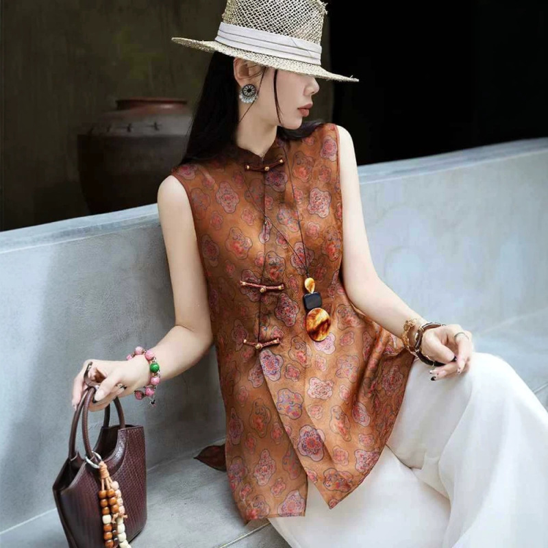 Printed Silk Organza New Chinese Style Lightweight Vest for Women 2026 Summer Retro Diagonal Collar Elegant Sleeveless Shirt Printed Silk Organza New Chinese Style Lightweight Vest for Women 2026 Summer Retro Diagonal Collar Elegant Sleeveless Shirt