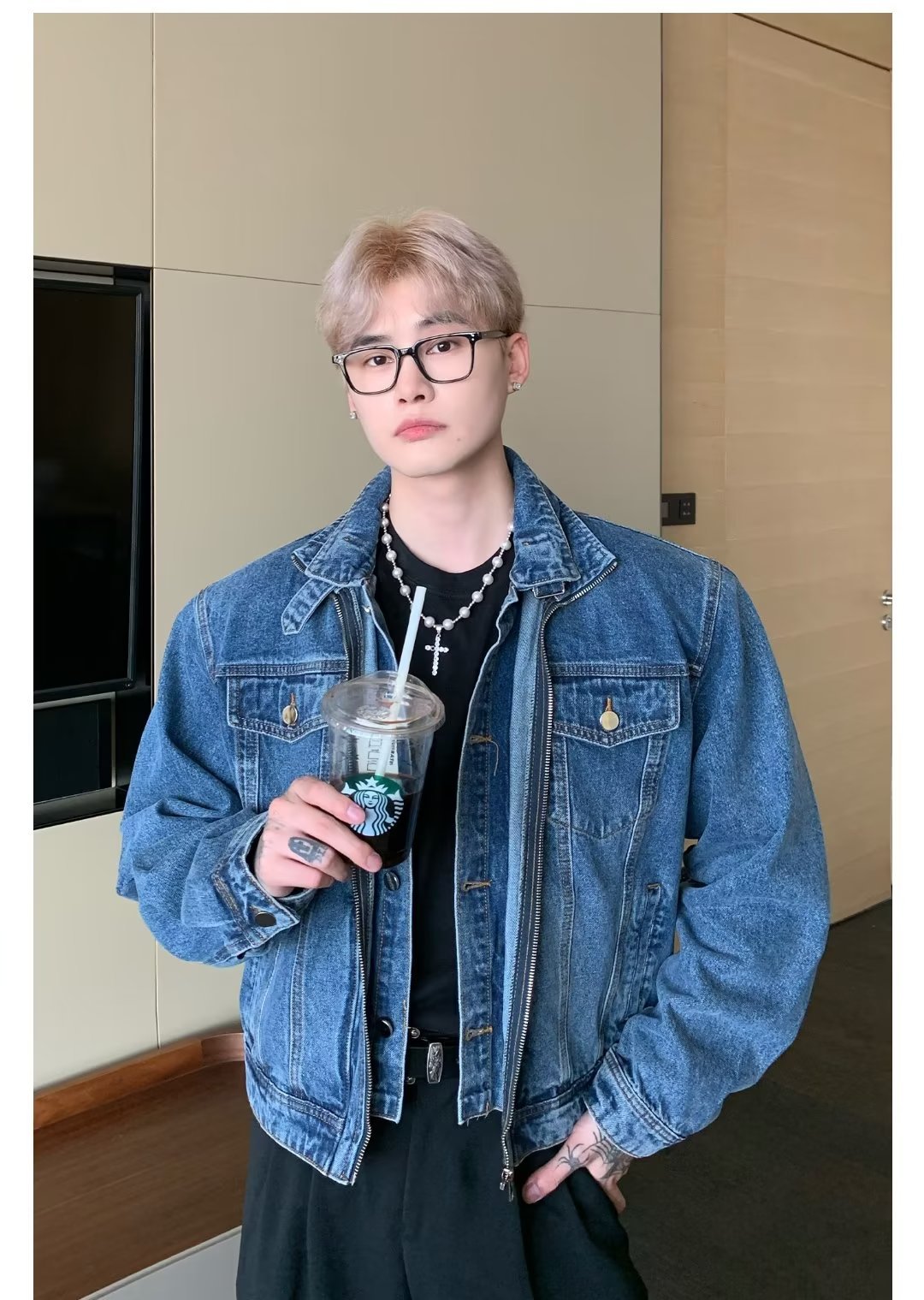 Men's Clothing Men's Denim Jacket With Stand Collar, Casual Loose Fit Vintage Coat, Trendy Streetwear Blue Distressed Jeans Jacket For Men_voghion.com