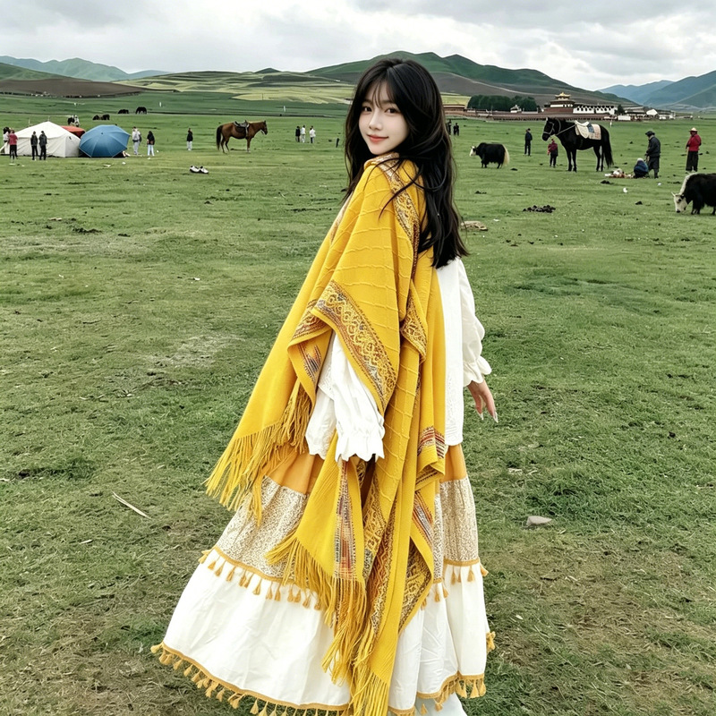 Yellow Ethnic-Style Shawl for Travel in Western Sichuan and Yunnan, Original Clothing from Northwest Xinjiang, Women's Outerwear Cape Shawl Yellow Ethnic-Style Shawl for Travel in Western Sichuan and Yunnan, Original Clothing from Northwest Xinjiang, Women's Outerwear Cape Shawl