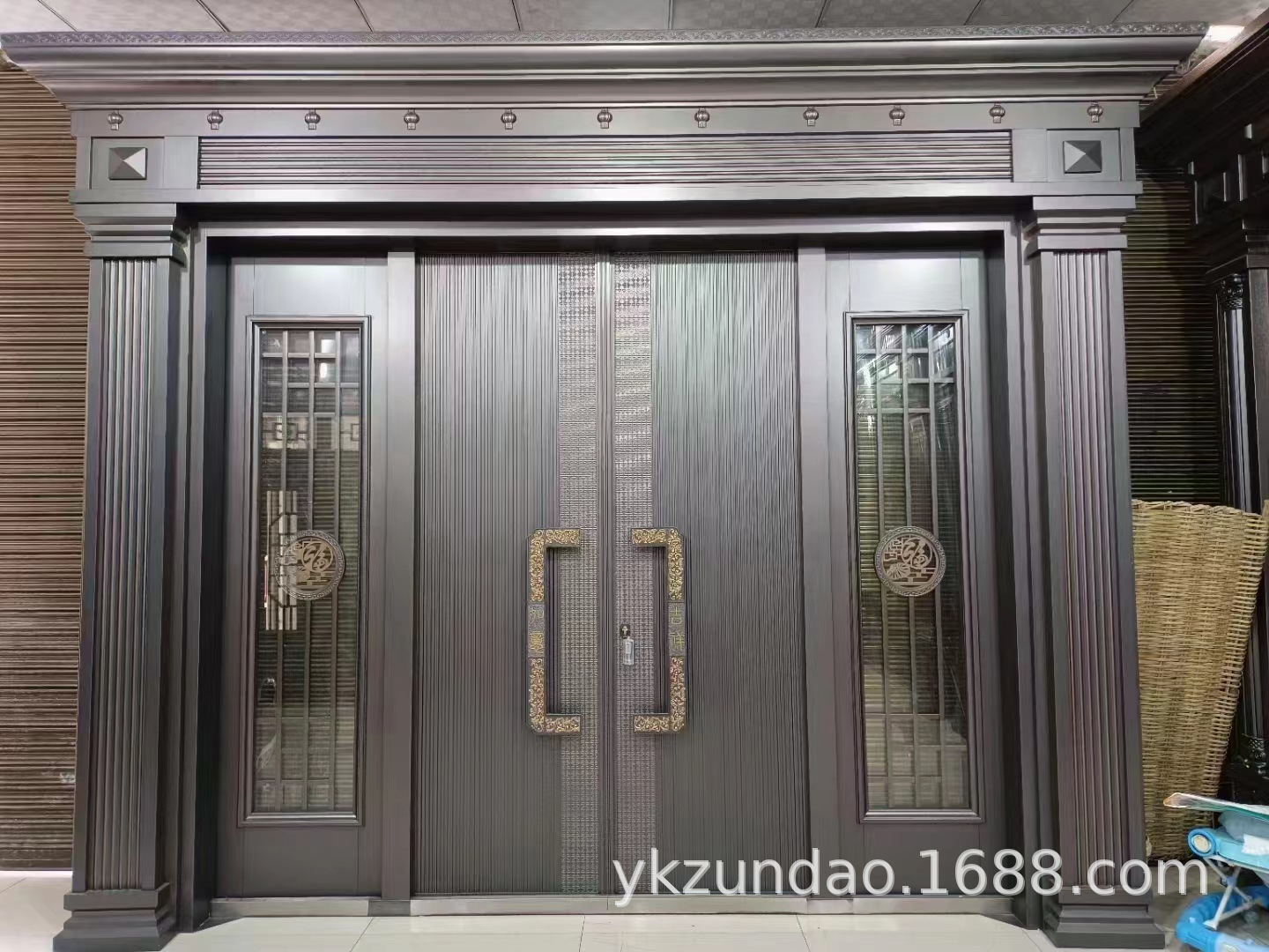 锌合金四开别墅玻璃大门