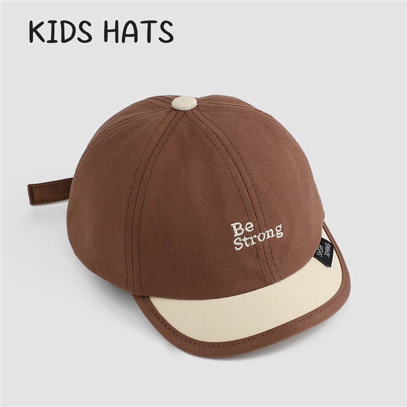 Sombrero para bebés primavera y otoño gorra corta gorra de lengua gorra para bebés de verano viajan gorra de béisbol universal de protección solar