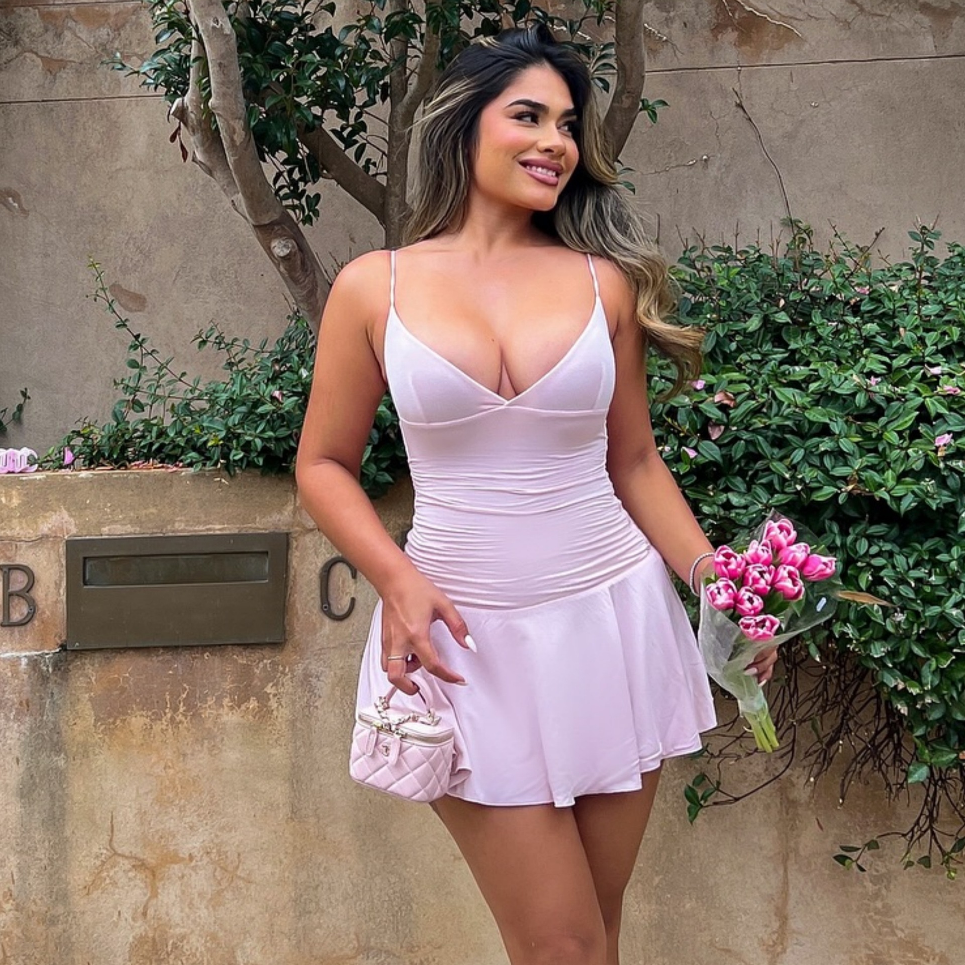 Women Fashion Sexy Deep V Neck Spaghetti Strap Bodycon Slim Fit Smocked Cocktail Party Night Out Pencil Dress_ecoleips.com