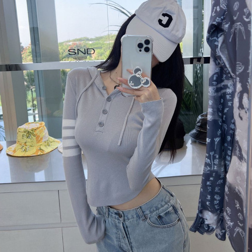 French Chic Four Stripes Autumn Women's Sweatshirt with Fitted Waist and Curved Hem, Pure Desire Style Long-Sleeve Sun Protection Top