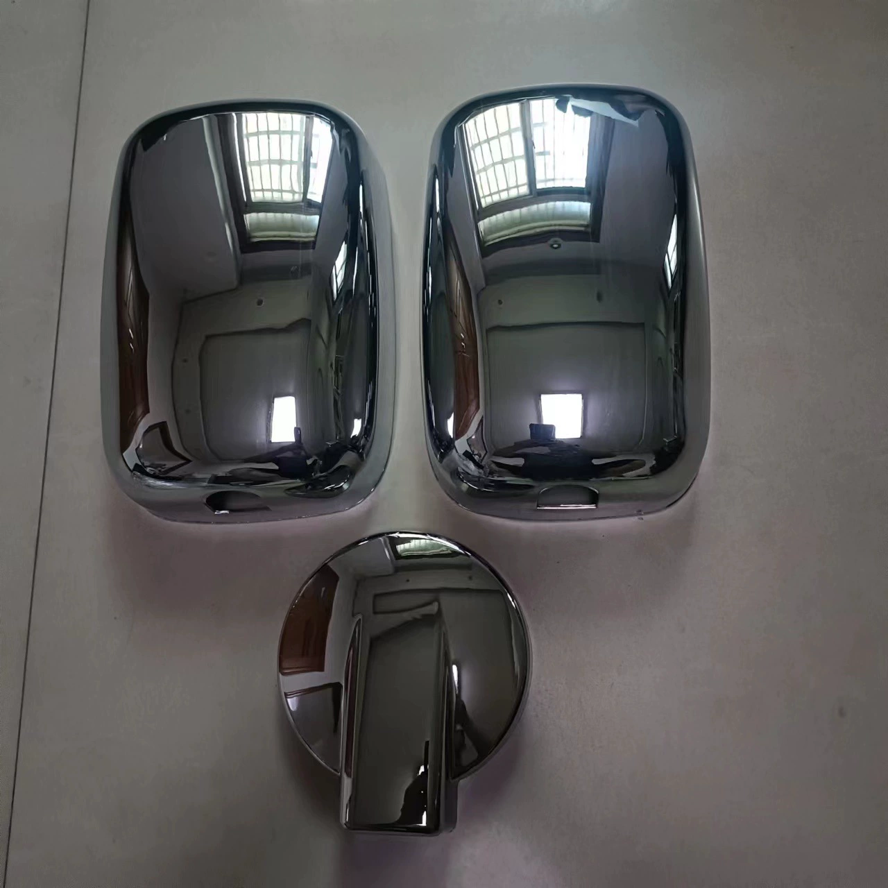 В наличии Isuzu 100P 600P Jiangling KV300 Bell 1690 Универсальная Модифицированная Гальваническая зеркальная паста 27*17