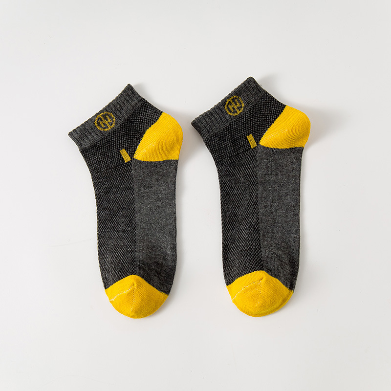 �ӹ�����������ʿ�����ж�Ͳ�������˶���������͸������ ������