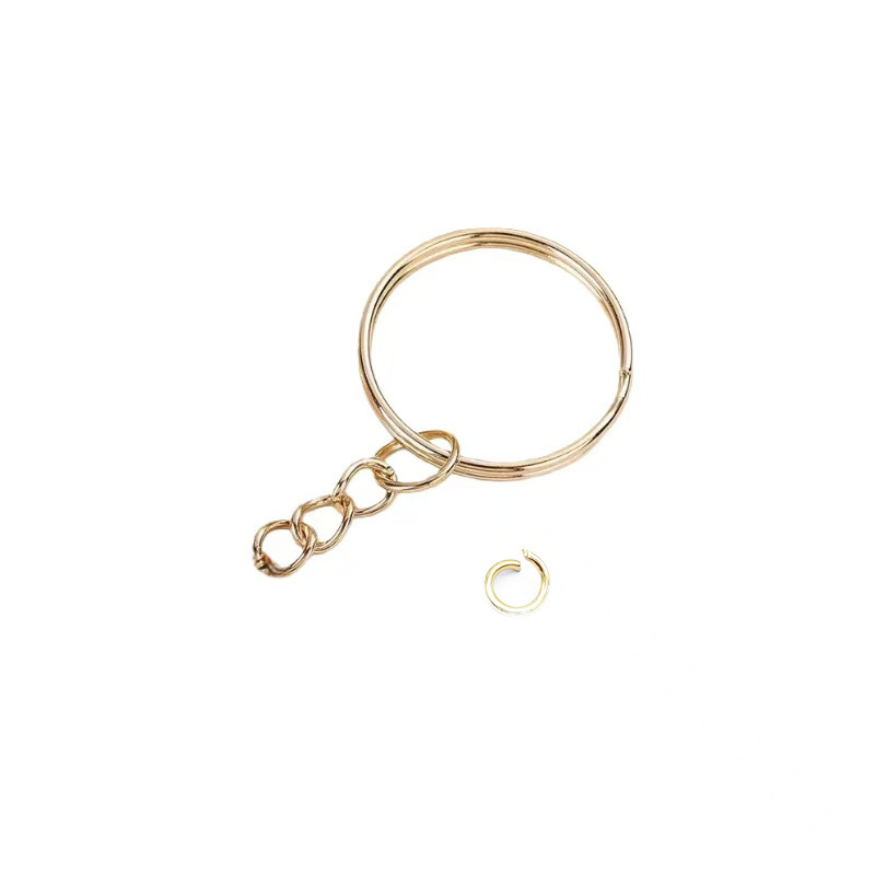 Accesorios de joyería llavero colgando cuatro cadenas llavero colgando anillo plano llavero colgante accesorios llavero abierto anillo