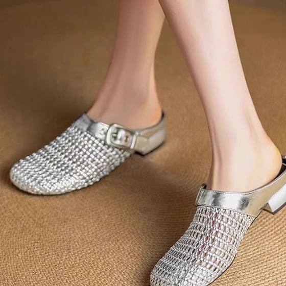 2025 New Super Fire silver Baotou Sandals and Slippers Women's Summer Wear Flat Slippers High-end Breathable Hole Shoes
