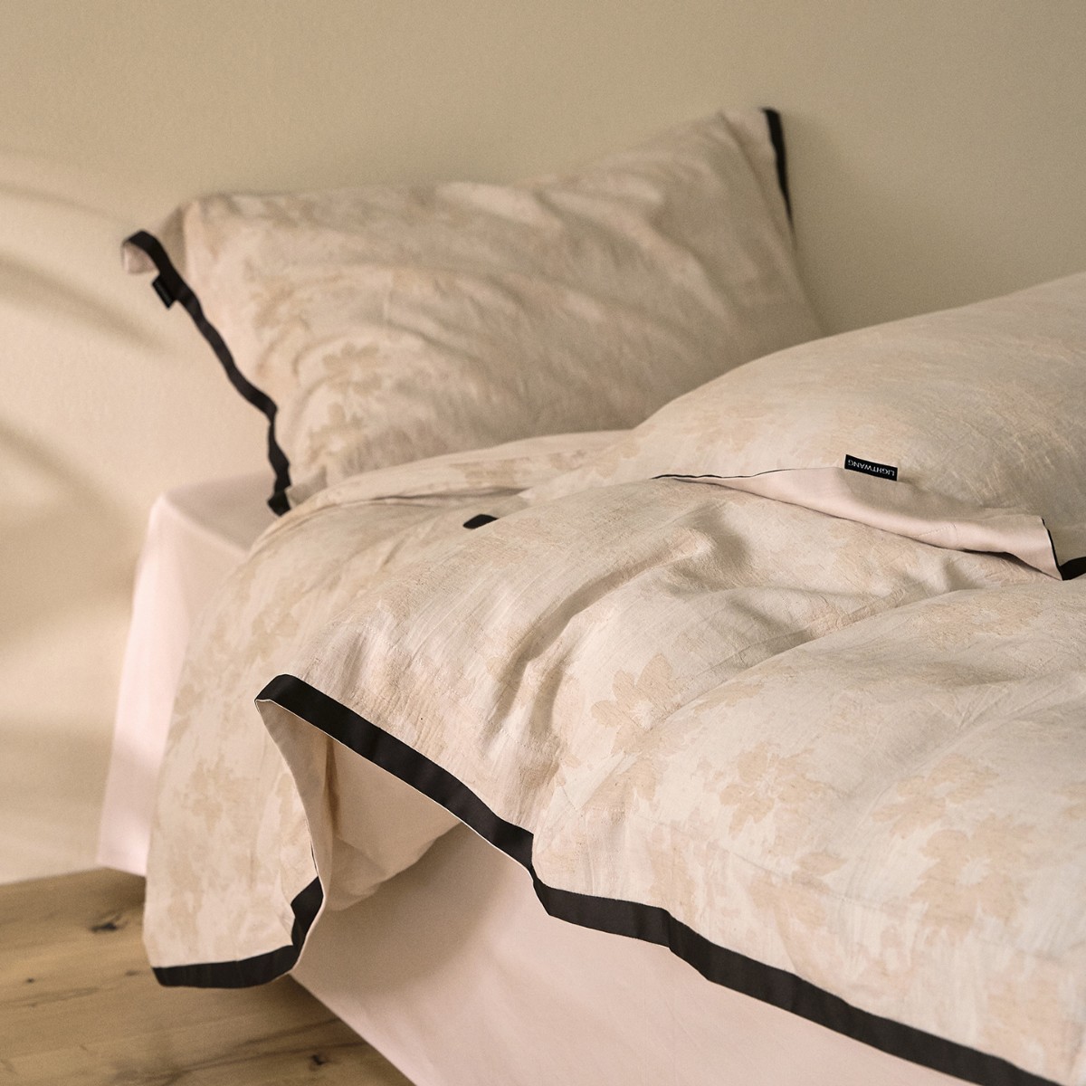 Elegant Oriental Aesthetics ~ Wide-Brimmed High-End Cotton and Linen Four-Piece Set Chinese Style Washed Breathable Quilt Cover Bed Sheetss 1.8/2.0