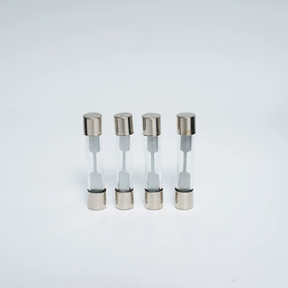 6*32/32V低压保险管玻璃管透明保险管熔断丝器全新现货批发