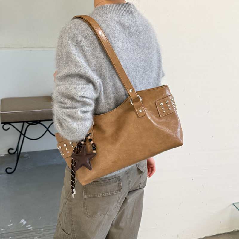 Túi tote nữ công suất lớn thiết kế tối giản phong cách Hàn Quốc, túi đeo vai đi làm — Deer Brown Không có mặt dây chuyền, Màu cà phê Không có mặt dây chuyền, Màu nâu không có mặt dây chuyền, kaki không có mặt dây chuyền chi tiết 32
