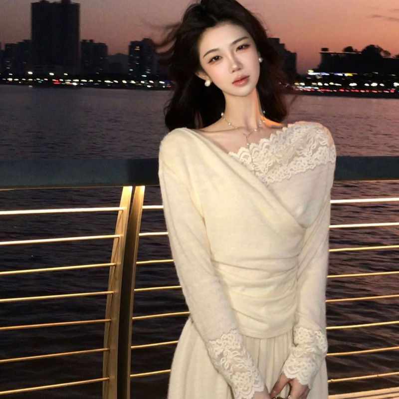 French-Style Gentle and Elegant Ruffled Lace Patchwork Design Cross V-Neck Long-Sleeve T-Shirt Slimming Top for Women