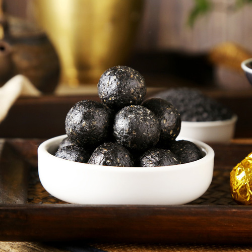 Zhongzhi Black Sesame Balls, Black Rice, Black Bean Balls - Black Nourishing, Small Convenient Packaging, Ready to Eat, 270g