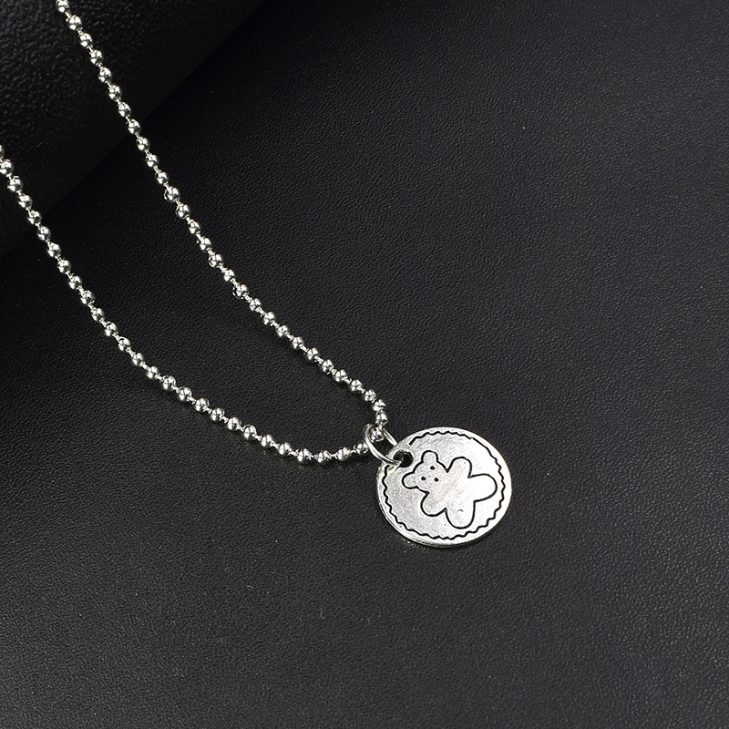 Hip Hop Couple Pendant Maple Leaf Necklace Male And Female Students Korean Version Jewelry Birthday Gift Forest Style_voghion.com