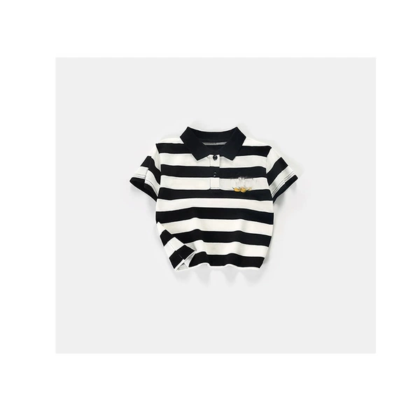 Black T-shirt