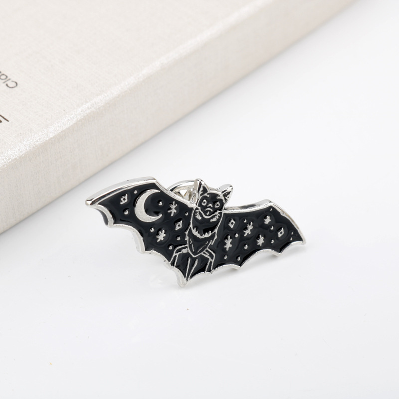 Fashion Bat Alloy Plating Unisex Cartoon Brooches display picture 3