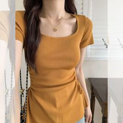 純粋な欲望のギャルのストラップは、透かし彫りの襟のニットウェアの女性の夏の新型の腰を収めてスリムな半袖の上着を見せます。