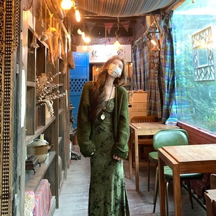 �OӋ���U���L��ᘿ��_������ֲ�q�ٴ��~β�����B��ȹ���|�ɼ����b