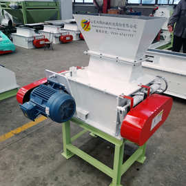 双鹤现货供应玉米粒破碎机 对辊式碎粒机 时产1-10吨大米破碎机