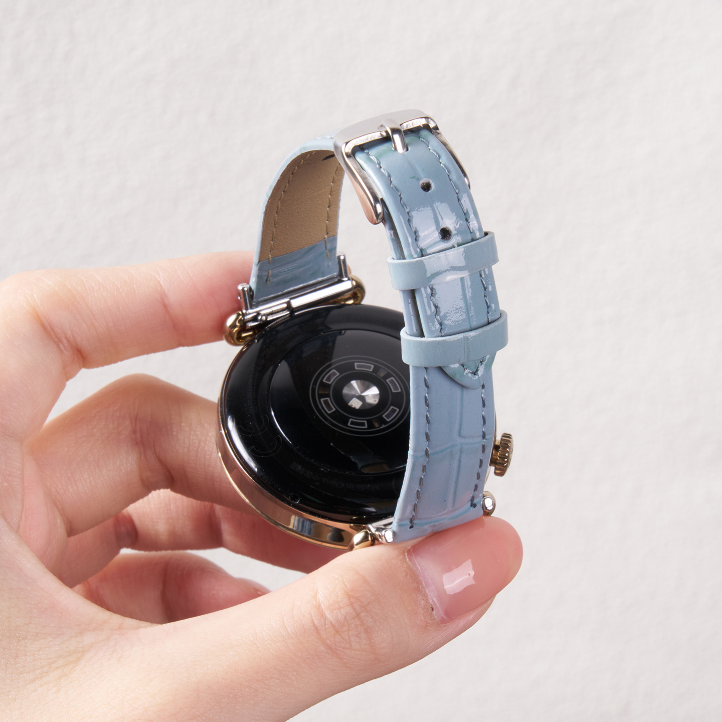 Bright blue [ice bamboo]