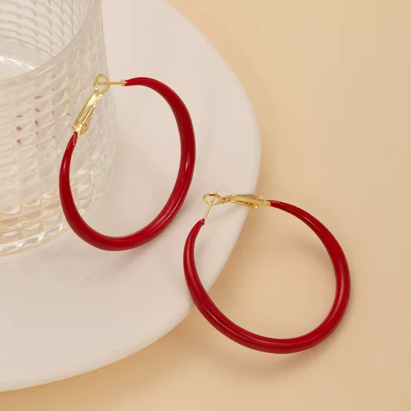 Retro Hong Kong style wine red bright face earrings female niche high-end temperament exaggerated large circle earrings earrings wholesale