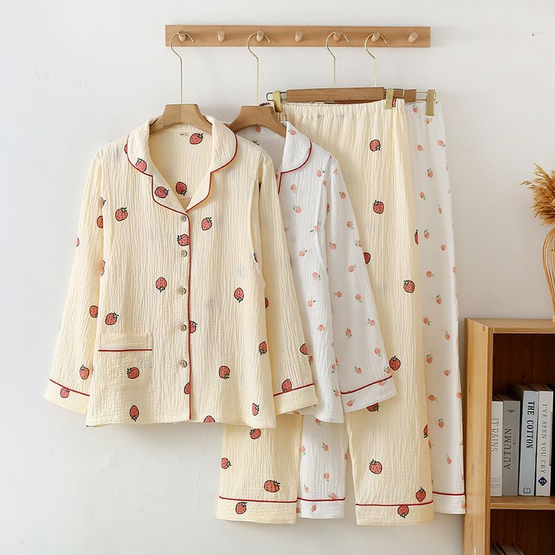 라펠-크레이프-딸기-베이지