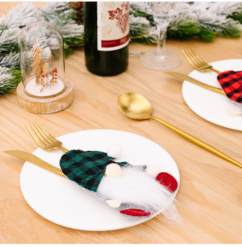 Banquet Occasion Christmas Cartoon Style Plaid Rudolf Cloth Banquet Knife And Fork Sleeve