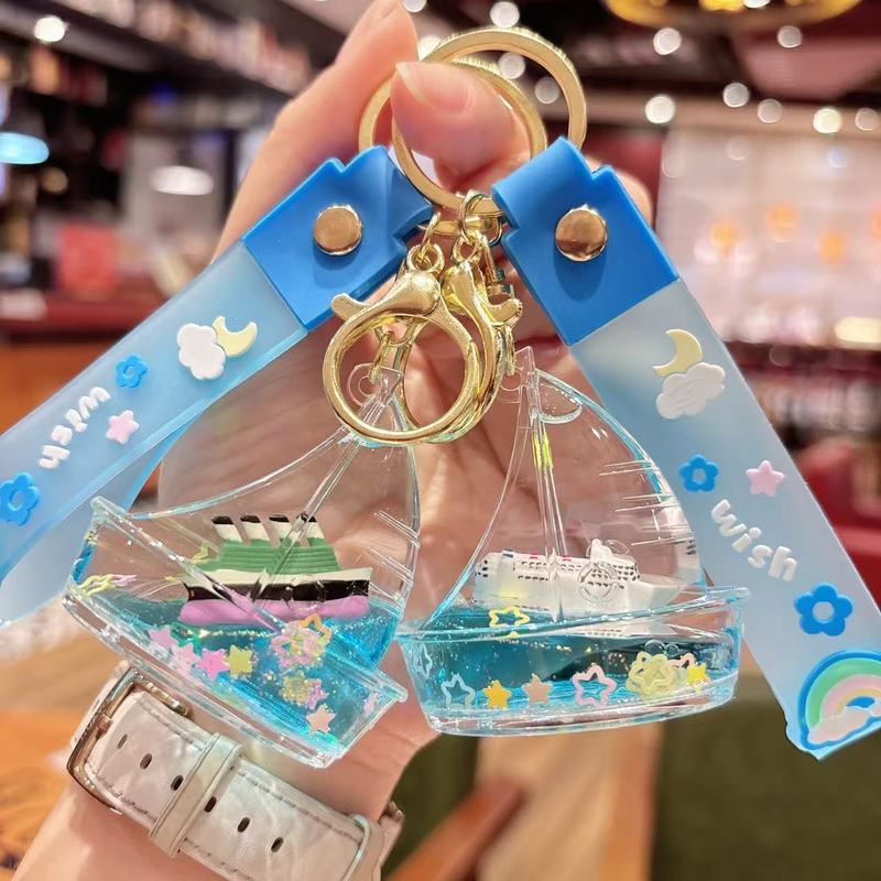 Creative Quicksand Never Sinks Titanic Keychain Exquisite Pirate Ship Floating Sailboat Bag Pendant Gift