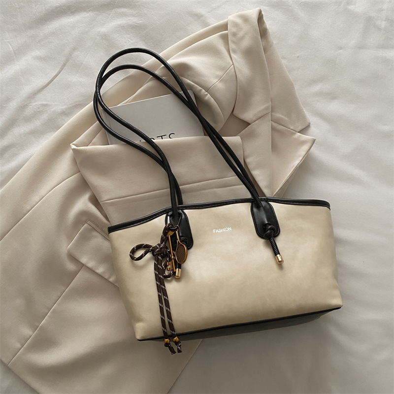 Bolsos de gran capacidad retro de alta textura damas 2024 nueva moda invierno viaje bolsa de hombro bolsa de mano