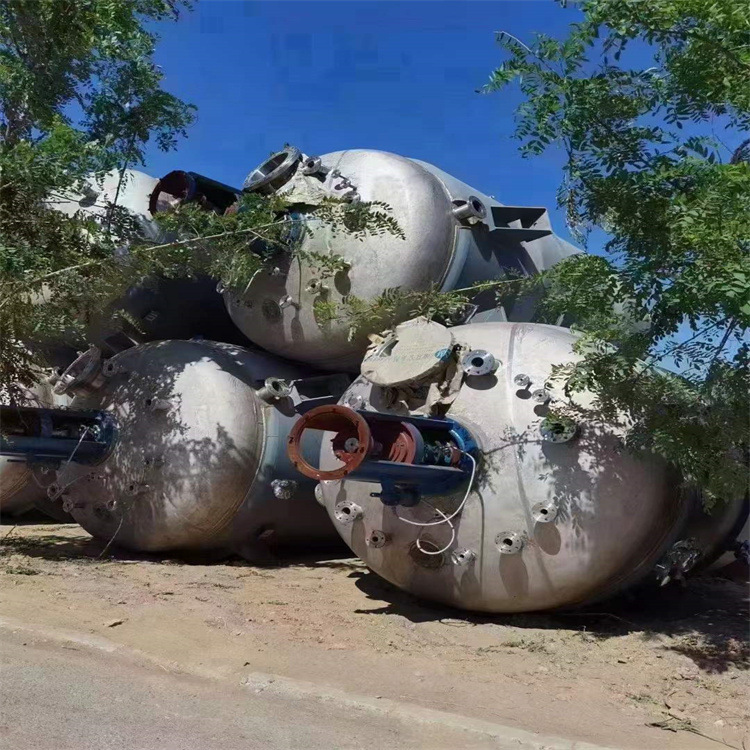 不锈钢反应釜 二手化工混合设备 30立方不锈钢反应釜压力12公斤