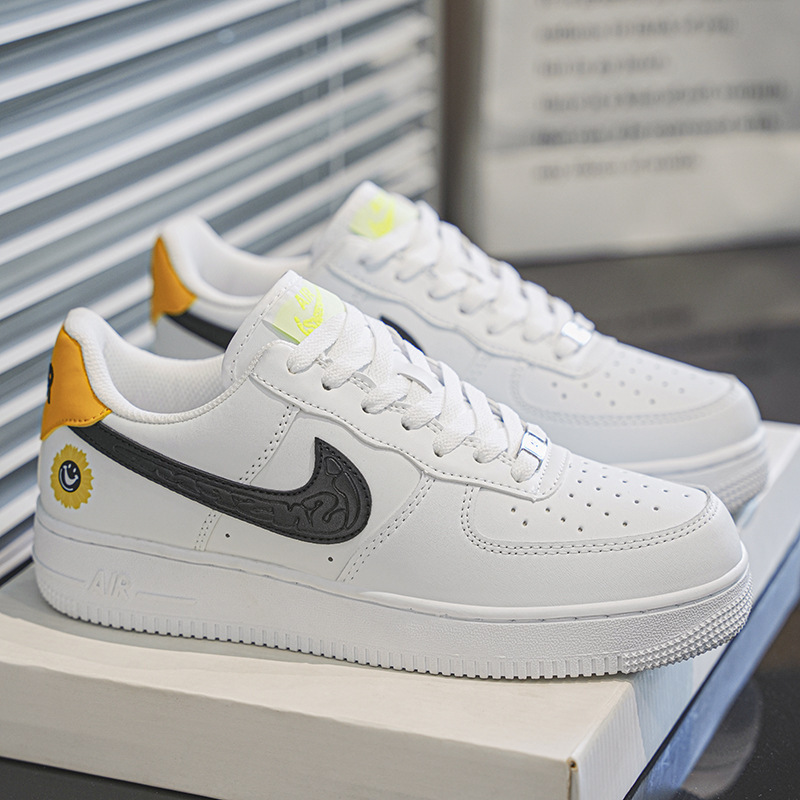 Aj Men's Shoes Air Force One Af1 Low-Top White and Black Cashew Flower Women's Shoes Heightening Thick-Soled White Shoes Ambush Joint Shoes