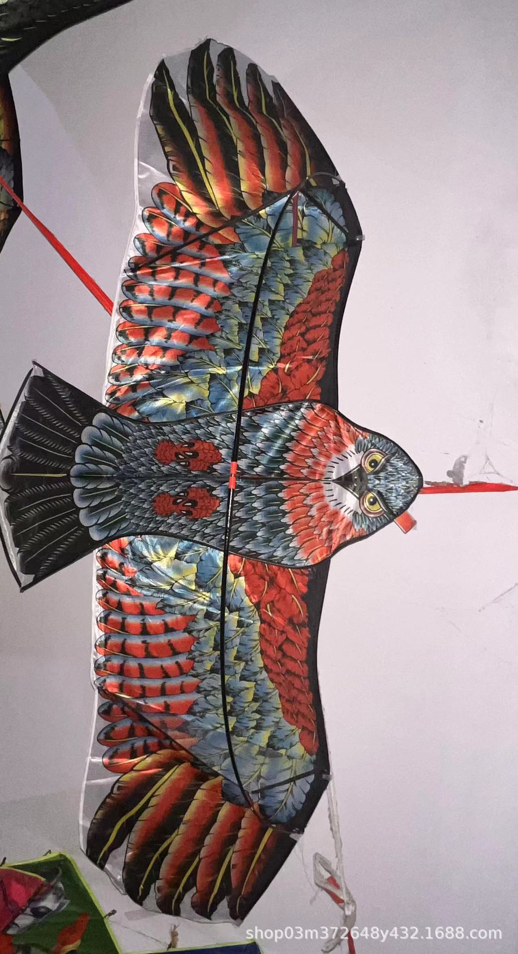 Weifang Eagle cometa al por mayor pastoral pájaros aterrorizadores de pájaros artefactos de la brisa fácil de volar niños dibujos animados adultos fabricantes de cometas
