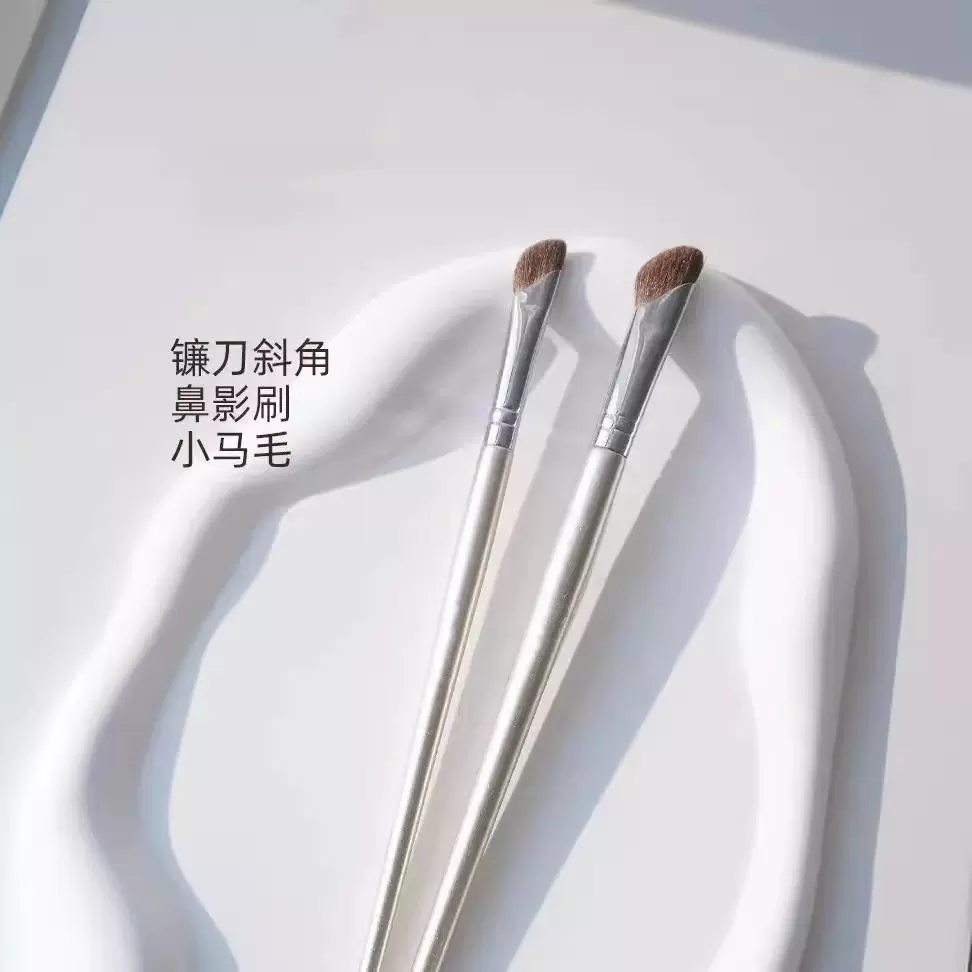 沧州化妆刷瑰金326镰刀鼻影刷斜角动物毛眼部细节刷修容刷晕染刷