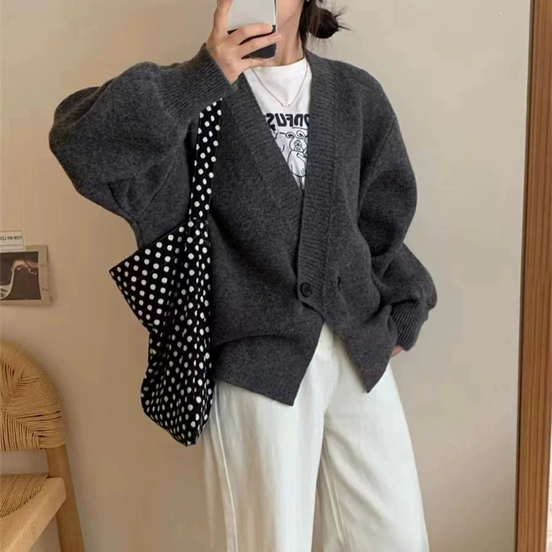 Дизайн трикотажный кардиган женский 2024 корейская версия свободная минималистская французская ленивая куртка свитера с вырезом