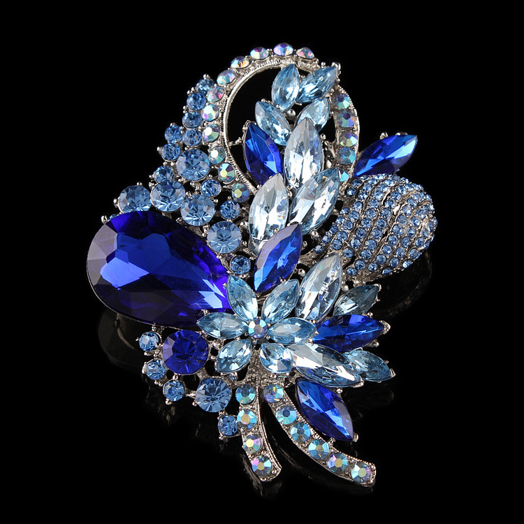 Broche vintage de luxe, grande taille, style baroque rétro élégant et classique, disponible en stock, vente en gros et dropshipping._voghion.com