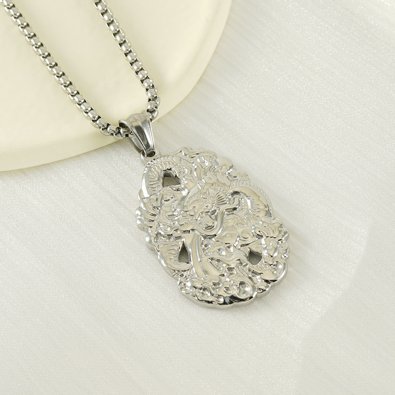 Acero inoxidable chapado en oro antiguo colgante de doble cara dragón año del dragón año de la vida hombre y mujer collar trenzado fábrica al por mayor