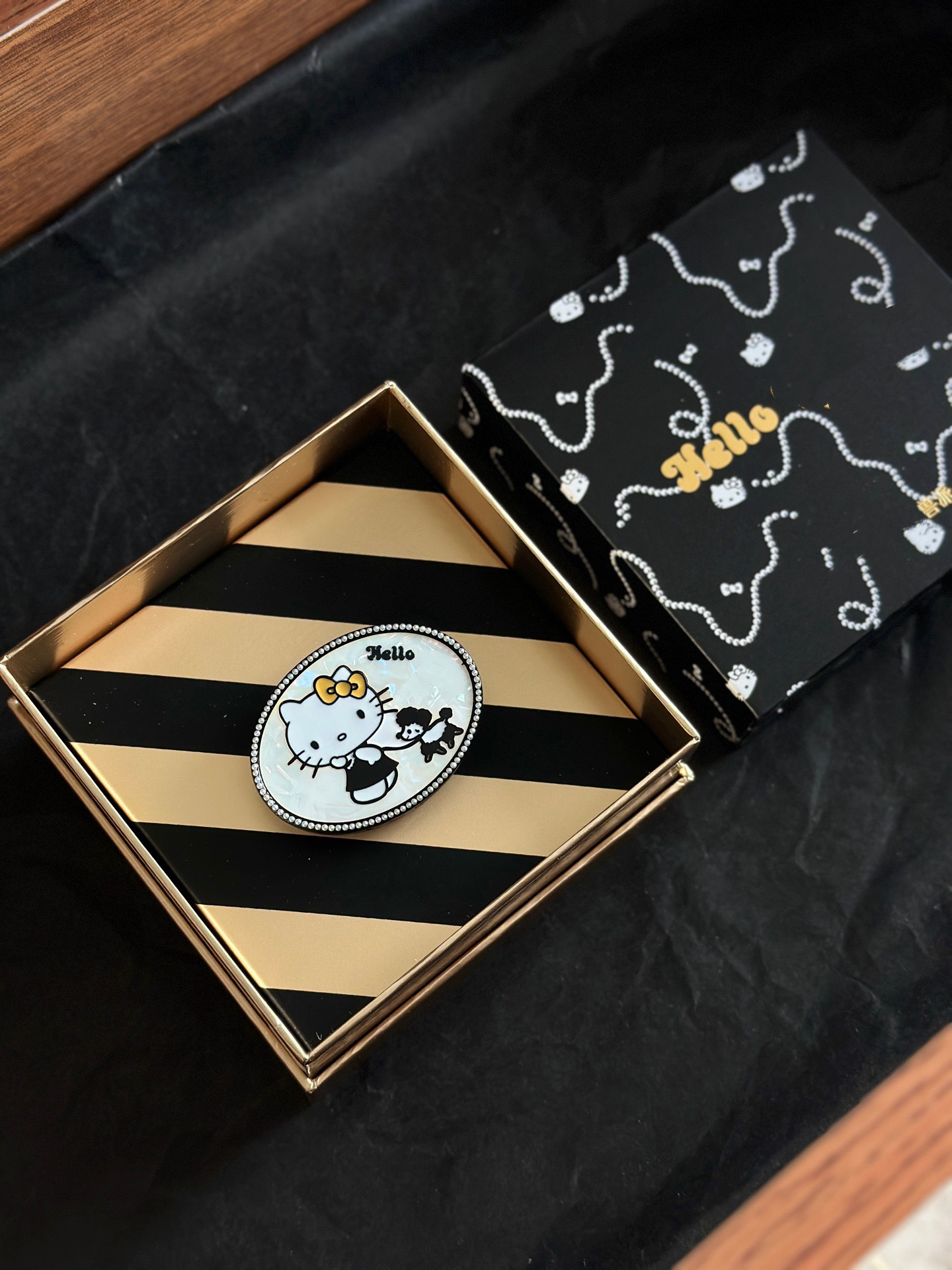 Hello Kitty Beast Pai Collaboration Car Interior Fragrance Birthday Gift Car Air Vent Fragrance