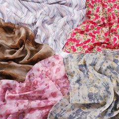 国境を越えた新しい砕花の古典的な格子薔薇大波点真珠雪紡織プリントマフラーストール女性包頭角巾
