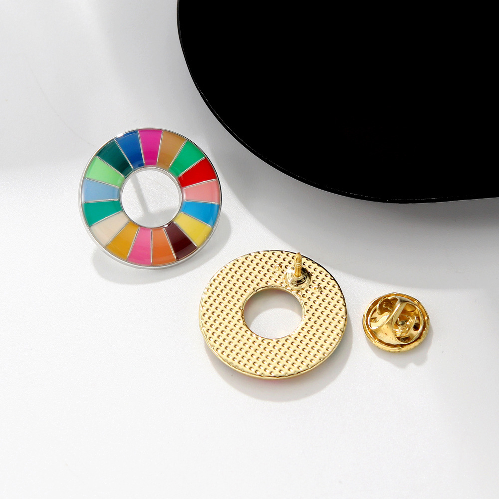 国連持続可能な開発勲章ブローチメタルピンカラフルなオイルドロップエナメルバッジ記念バッジ在庫あり