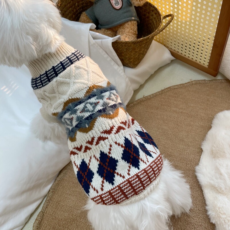 Autumn and winter pet sweater dog clothes small dog cat fair island rhombus retro British style Autumn and winter pet sweater dog clothes small dog cat fair island rhombus retro British style