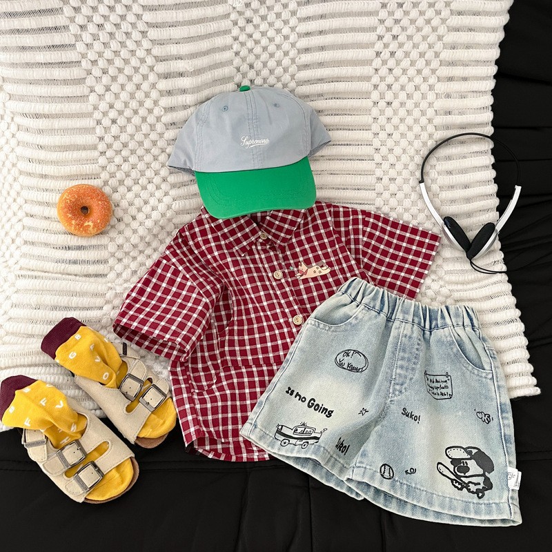 Camisas de mangas cortas de verano a cuadrícula para bebés transpirables con solapas casuales para niños, ropa guapo para niños