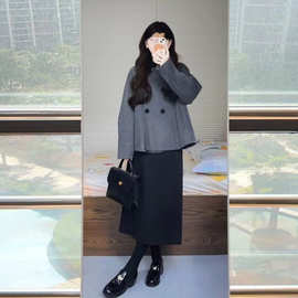 娃娃领灰色呢子大衣女秋冬复古加厚小个子韩系赫本风毛呢短款外套