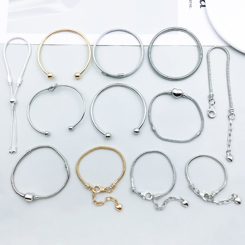 Minimalist Style Large Hole Bead Bracelet, Snake Bone Chain Open Bracelet, DIY Handmade Beaded Basic Bracelet Accessories Minimalist Style Large Hole Bead Bracelet, Snake Bone Chain Open Bracelet, DIY Handmade Beaded Basic Bracelet Accessories