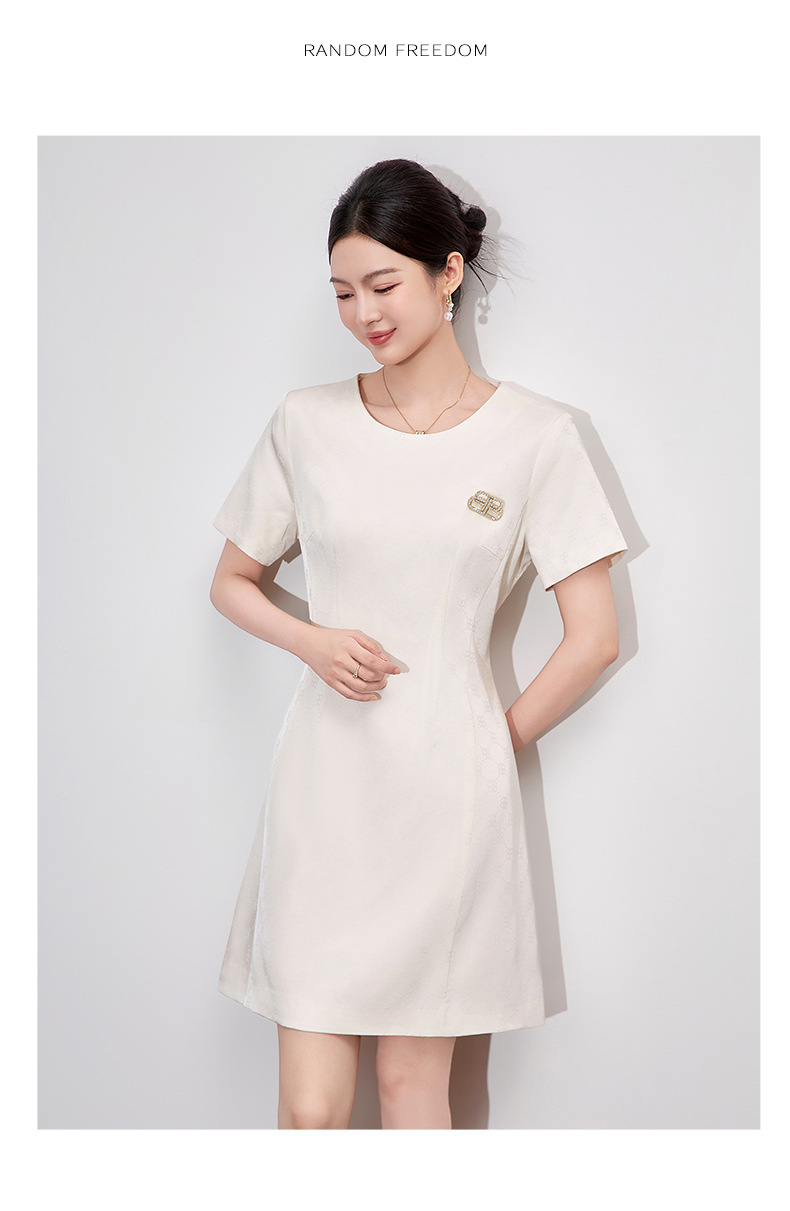 Đầm suông tay ngắn cổ tròn chất liệu tơ nhân tạo dệt jacquard thanh lịch — màu hồng chi tiết 9