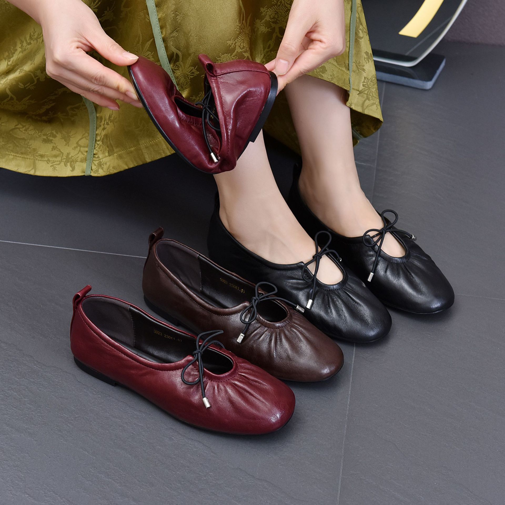 2025 New Autum Style Retro Literary Sweet and Gentle Lady Ballet Slim and Comfortable Soft Leather Flats Shoes
