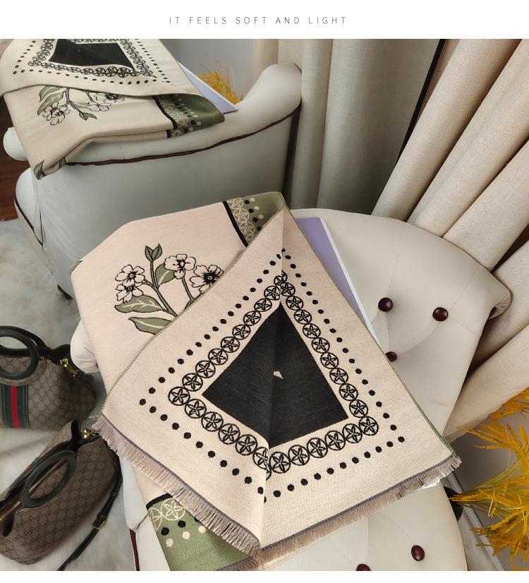 Femmes Décontractée Style Simple Fleur Imitation Cachemire Foulard display picture 5